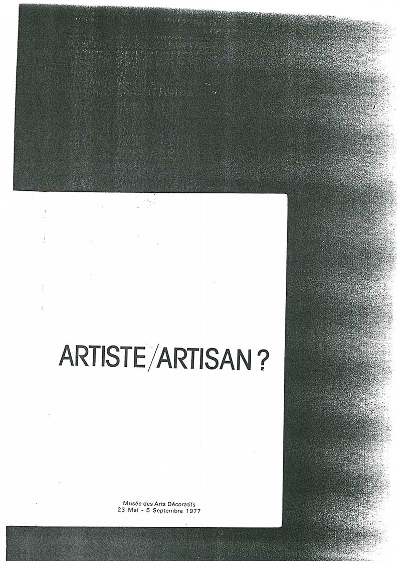 《Artiste/Artisan?》 도록 중 이응노 수록 부분